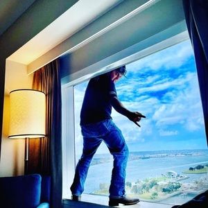 Meet your Posher, Steven